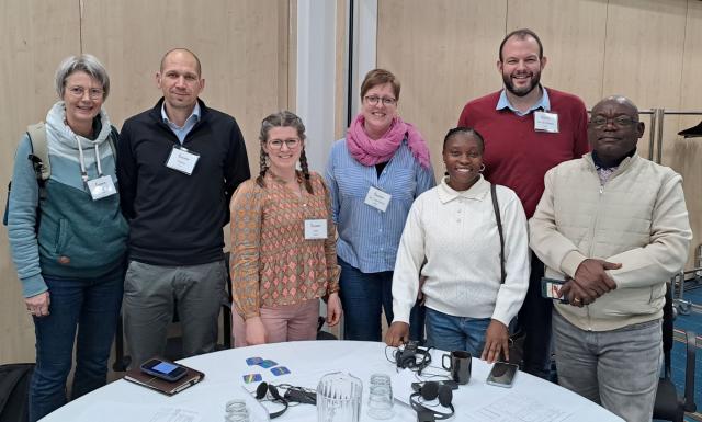 Deltagare från Tyskland, Österrike, Finland, Nigeria, USA och DR Kongo.